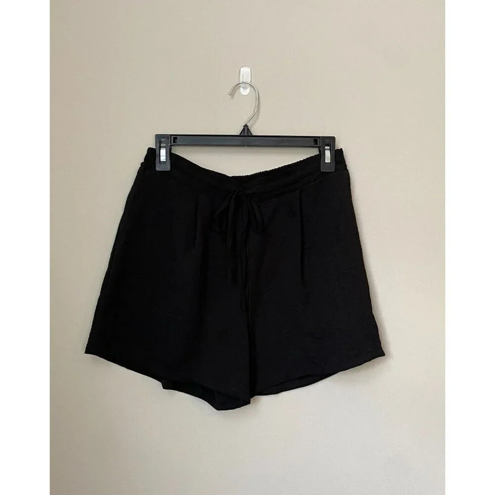 BRAND NEW CeCe Womens Casual Lightweight Drawstring Shorts in Black, Size: Small